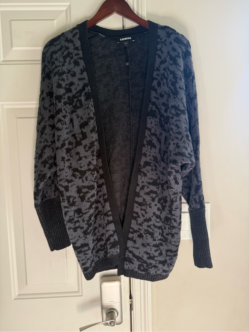 Express cardigan